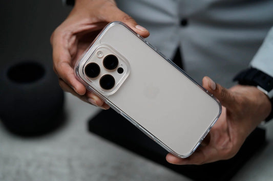 iPhone SafeCase Átlátszó Szilikon Tok – SafeCase a Domshop kínálatából | Domshop