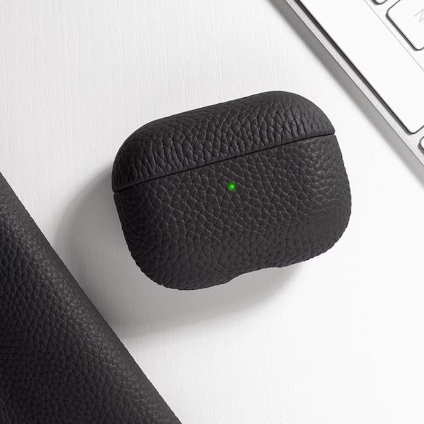 AirPods Valódi Marhabőr Tok – AirPods tokok a Domshop kínálatából | Domshop