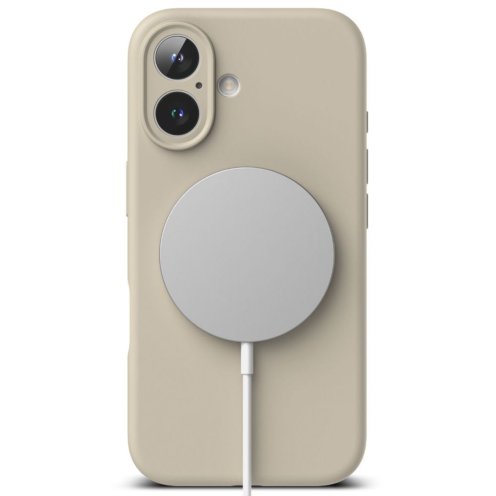 Apple iPhone 16, Szilikon tok, mikrofiber belső, közepesen ütésálló, Magsafe kompatibilis, Ringke Silicone Magnetic, tört-fehér – iPhone 16 tok a Ringke kínálatából | Domshop
