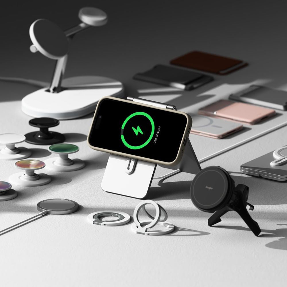 Apple iPhone 16, Szilikon tok, mikrofiber belső, közepesen ütésálló, Magsafe kompatibilis, Ringke Silicone Magnetic, tört-fehér – iPhone 16 tok a Ringke kínálatából | Domshop