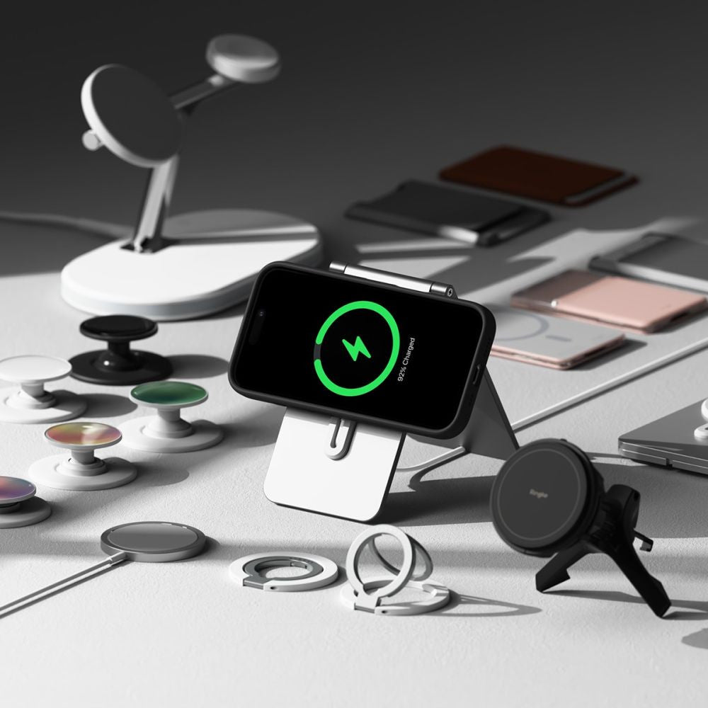 Apple iPhone 16, Szilikon tok, mikrofiber belső, közepesen ütésálló, Magsafe kompatibilis, Ringke Silicone Magnetic, fekete