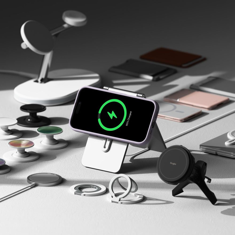 Apple iPhone 16 Pro Max, Szilikon tok, mikrofiber belső, közepesen ütésálló, Magsafe kompatibilis, Ringke Silicone Magnetic, lila – iPhone 16 Pro Max tok a Ringke kínálatából | Domshop
